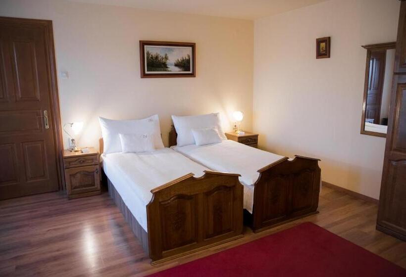 スタンダードシングルルーム, Vinum