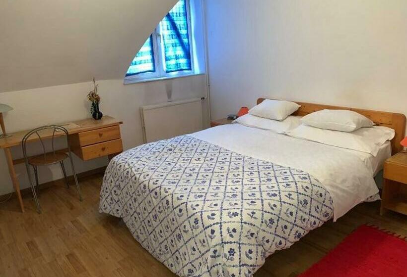 Номер Стандарт, Zodiaco