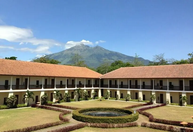 Superior-huone, D Emmerick Salib Putih Hotel Salatiga