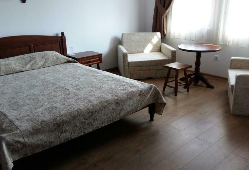 חדר סטנדרט לשלושה, Stara Pliska Complex