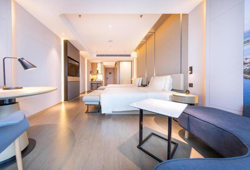 غرفة قياسية ذات إطلالة, Atour S Hotel Zhuhai Gongbei Port Netease Selected