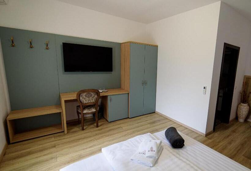 スタンダードルーム, Casa Huber