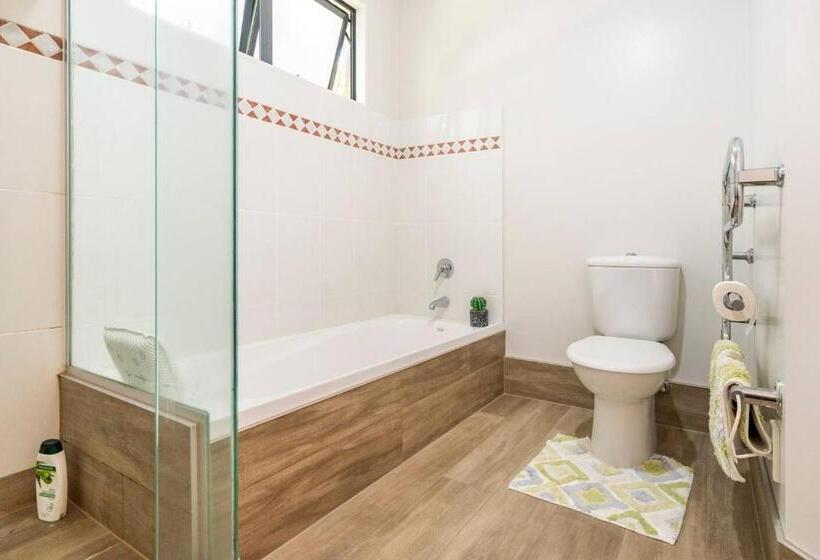 스탠다드 발코니 룸, Private Room In A Lovely House