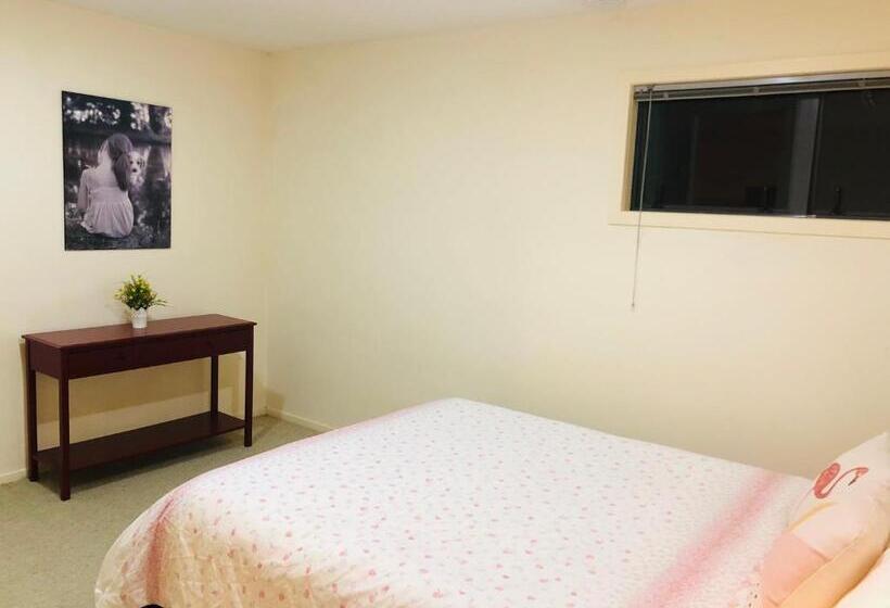 침실 1개 아파트, Private Room In A Lovely House