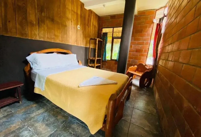 バルコニー付きスタンダードトリプルルーム, River Spot Lodge