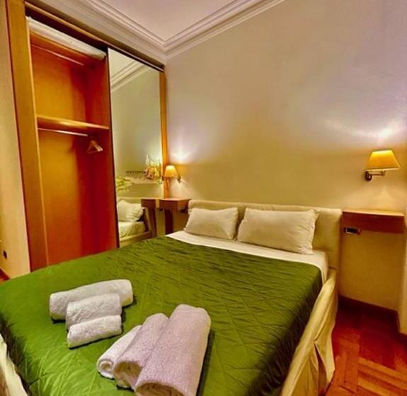 اتاق استاندارد سه نفره, Auditorium Maxxi Luxury Suite Roma