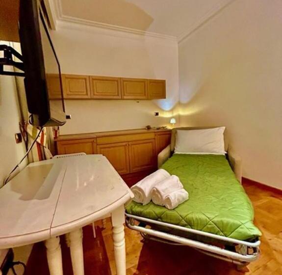 اتاق استاندارد سه نفره, Auditorium Maxxi Luxury Suite Roma