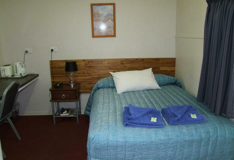 Номер Стандарт, Acacia Motel