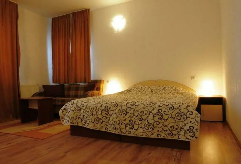 Chambre Standard, Michel