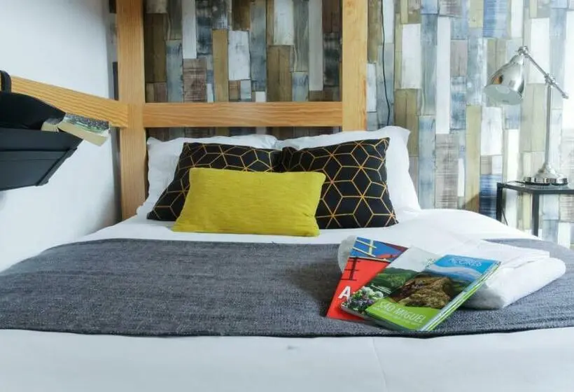 اتاق استاندارد سه نفره, Procyon Boutique & Suites