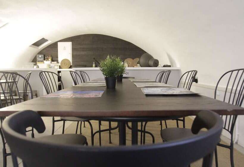 디럭스 룸, Procyon Boutique & Suites
