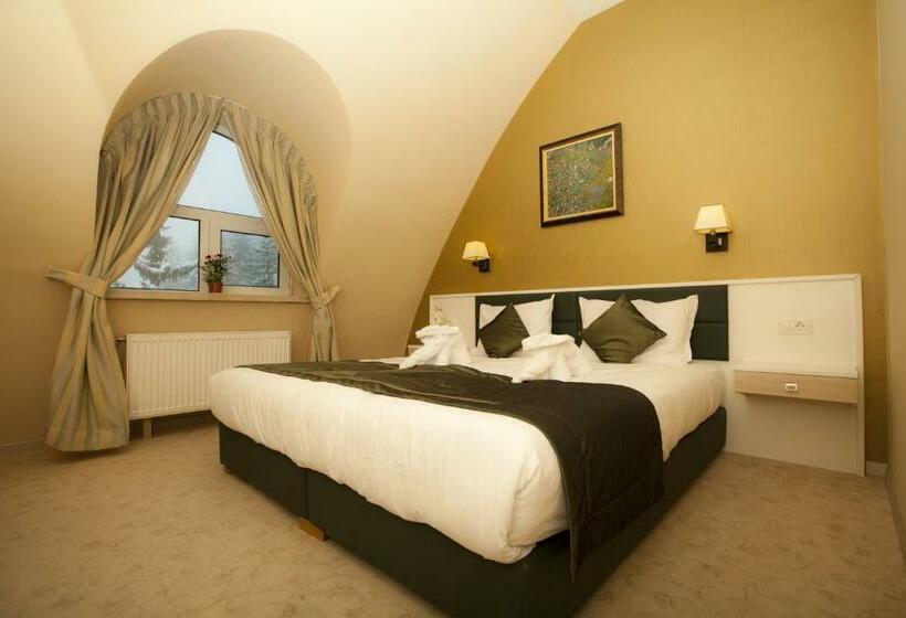 标准间带山景, Family Hotel Saint George