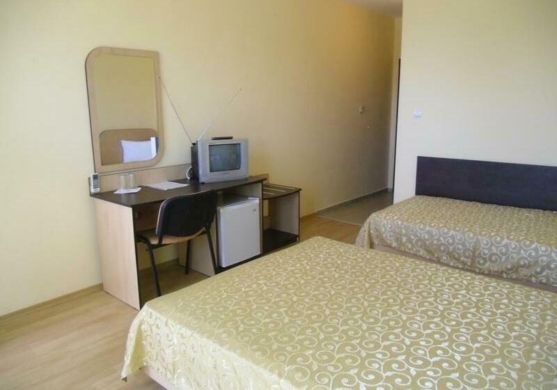 Номер Стандарт с Балконом, Anelia Family