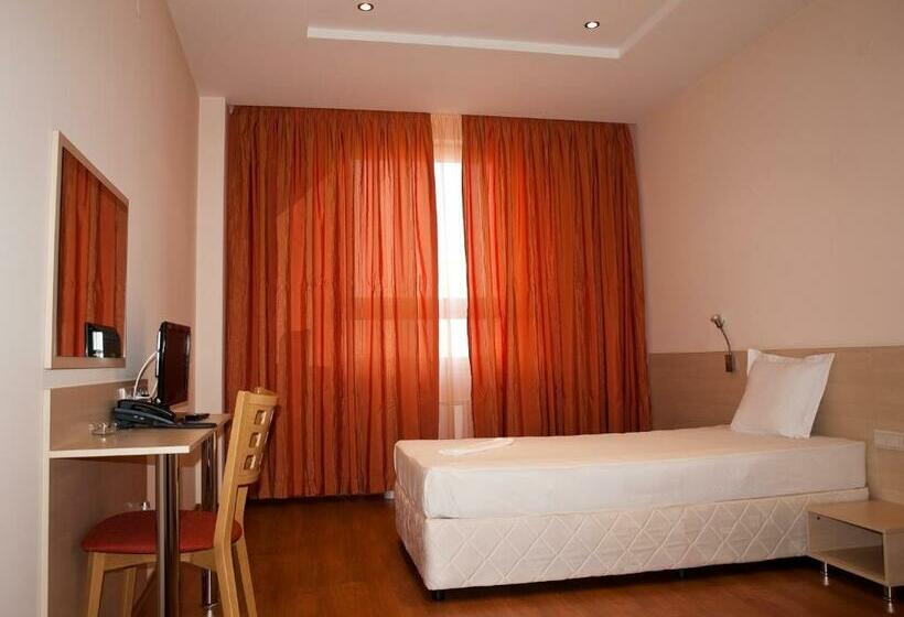 スタンダードルーム, Astra