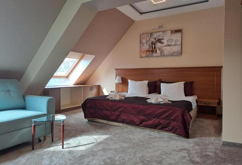 1ベッドルームアパートメント, Contessa