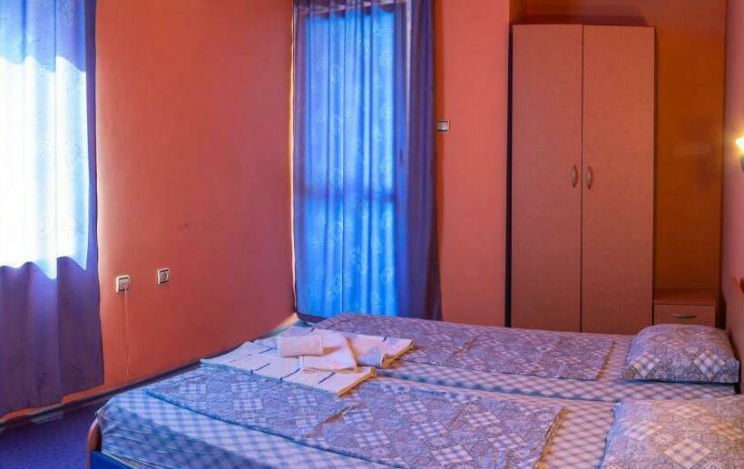 غرفة قياسية, Dara