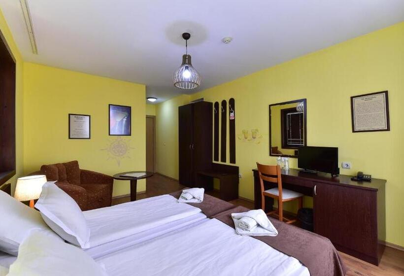 غرفة قياسية مزوَّدة بشُرفة, Ida