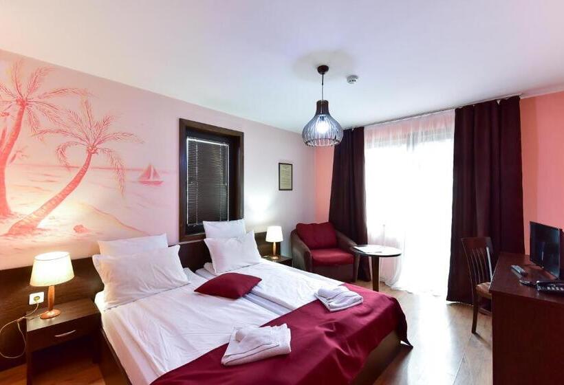 غرفة قياسية مزوَّدة بشُرفة, Ida