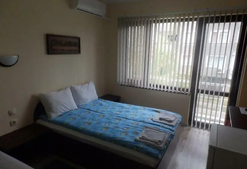 3-Bett-Standardzimmer, Mix
