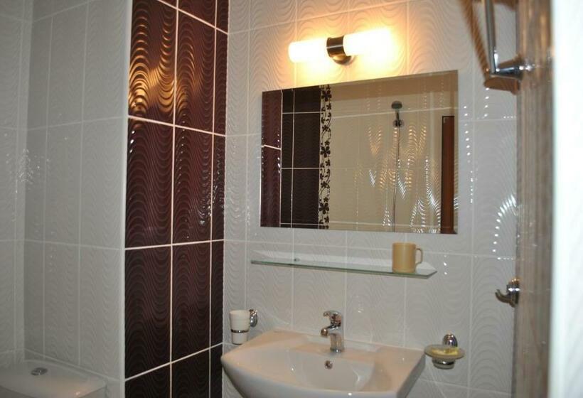 חדר סטנדרט עם מרפסת, Peneka