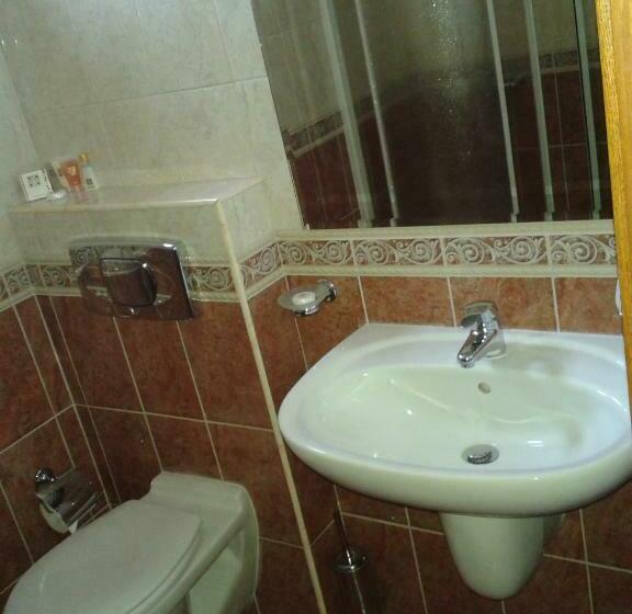 スタンダードルーム, Perperikon