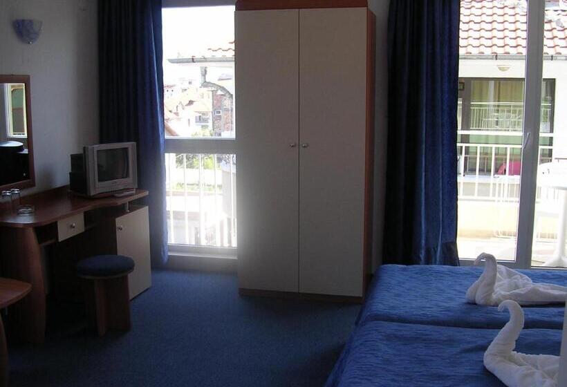 标准间带阳台, Pension Ruskovi Guesthouse