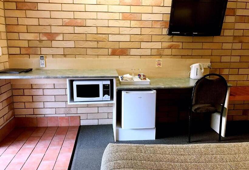 اتاق استاندارد, Starlight Motor Inn