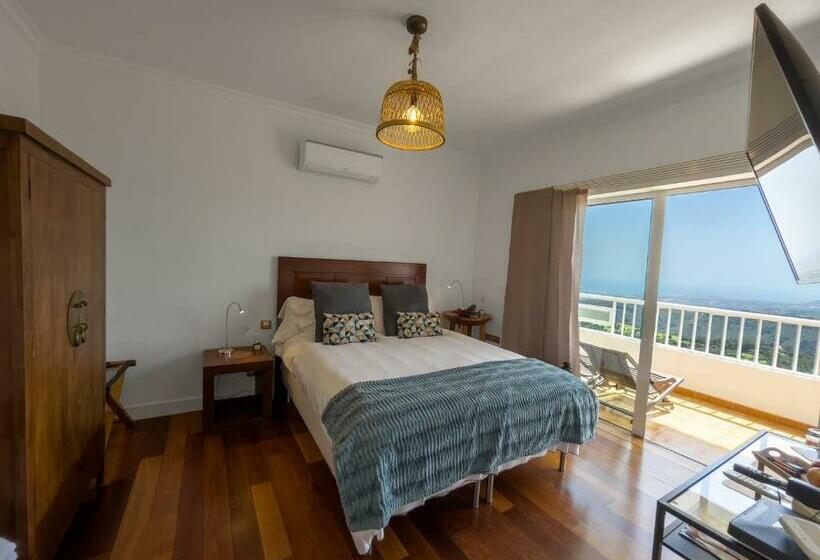 غرفة قياسية مطلّة علي البحر مزوَّدة بشُرفة, Villa Dama By Airnest