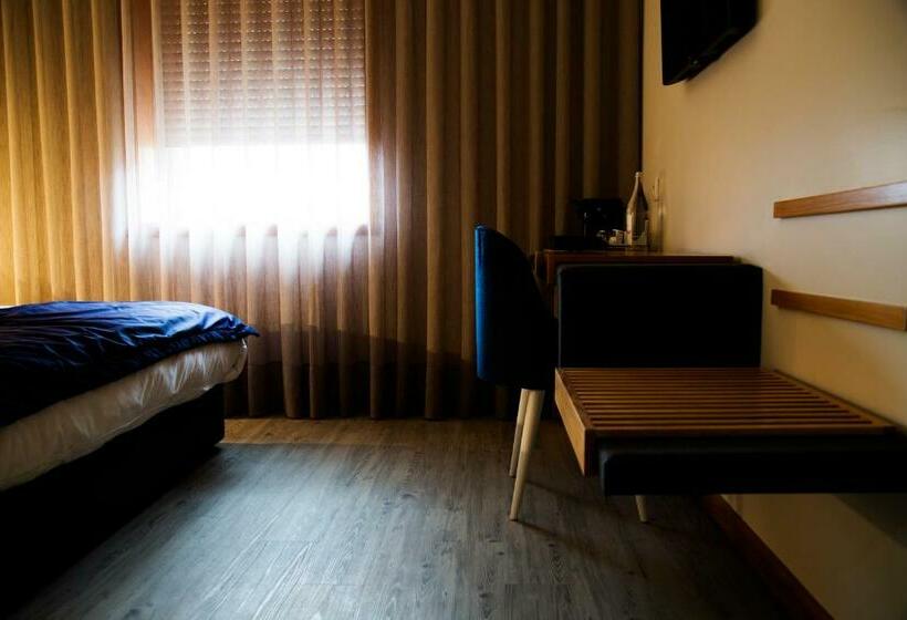 غرفة قياسية, Villa Prime