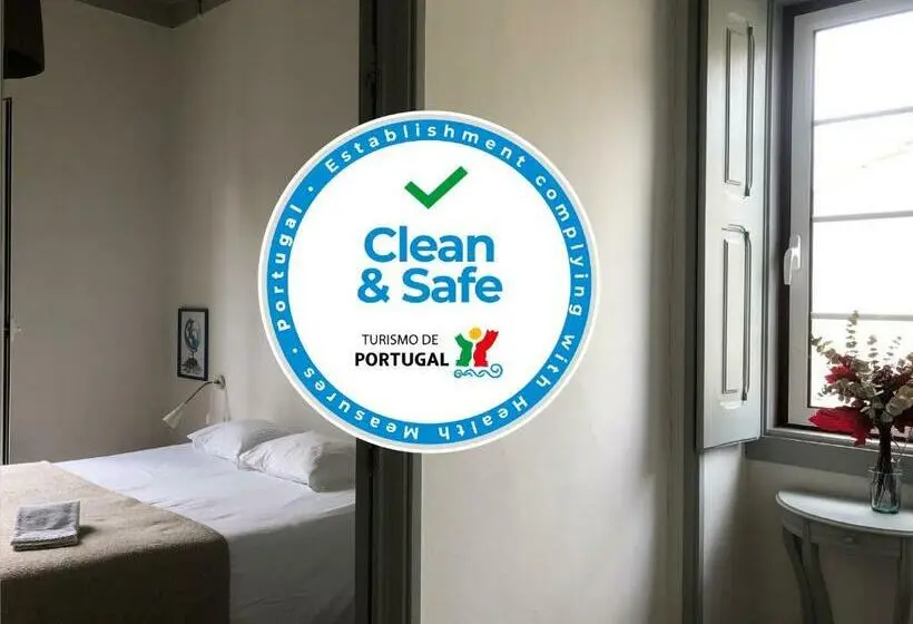 اتاق استاندارد با سرویس بهداشتی مشترک, Most Art Boutique Hostel