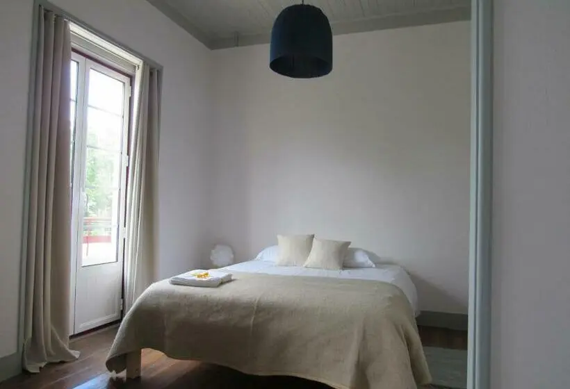 اتاق استاندارد با سرویس بهداشتی مشترک, Most Art Boutique Hostel