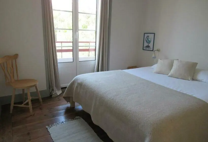 اتاق خانوادگی با سرویس بهداشتی مشترک, Most Art Boutique Hostel