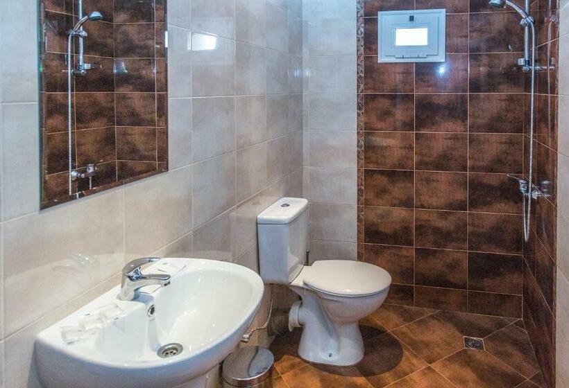 스탠다드 룸, West