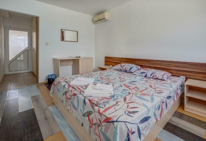 스탠다드 룸, Saint George Hotel 2