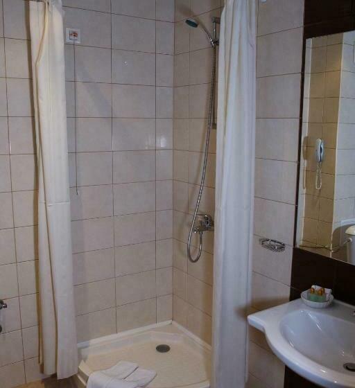 غرفة قياسية مزوَّدة بشُرفة, Spa Hotel Kleptuza