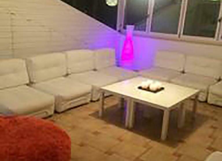 スタンダードルーム, Il Falco E Il Gabbiano