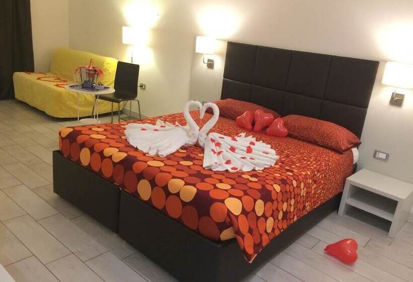 スーペリアールーム, Il Falco E Il Gabbiano