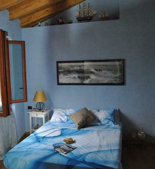 四人标准间, La Casa Del Poeta