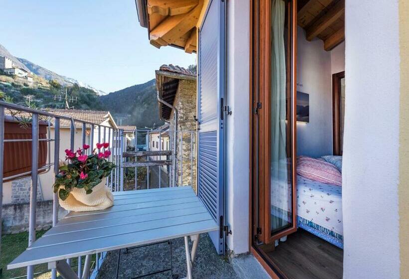 Номер Стандарт, La Casa Del Poeta