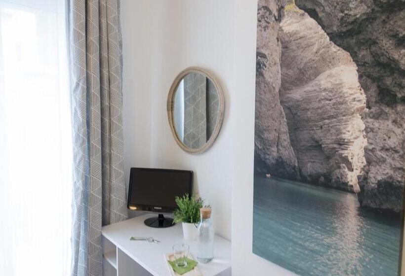 Standard room with outdoor bath, Matinèe