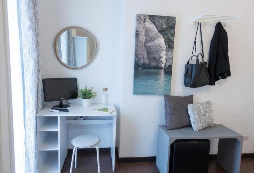 Standard room with outdoor bath, Matinèe