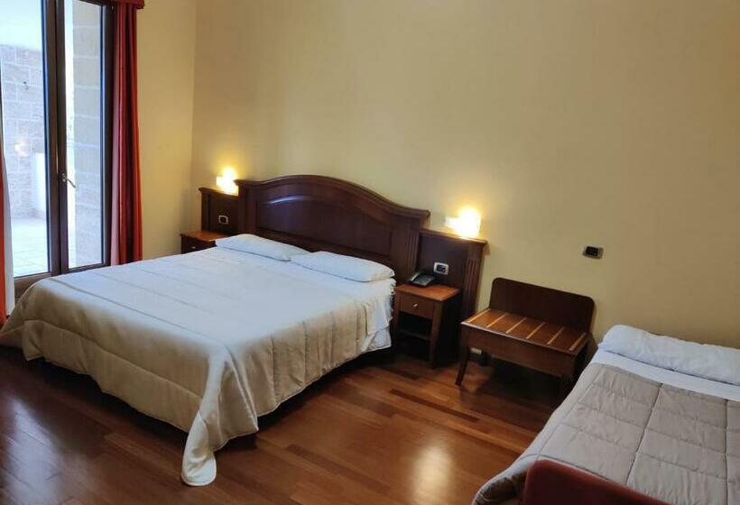 חדר סטנדרט לשלושה, Antica Masseria Martuccio