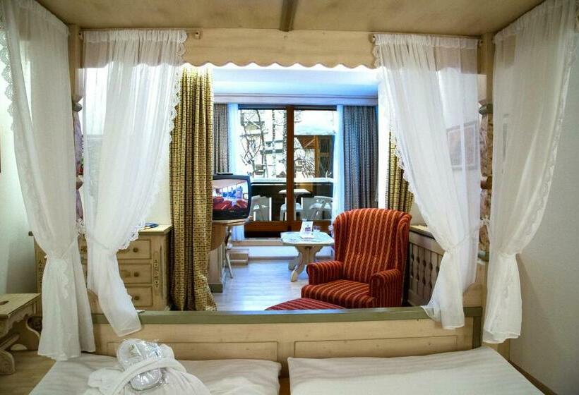 스탠다드 룸, Cavallino Bianco   Weisses Roessl