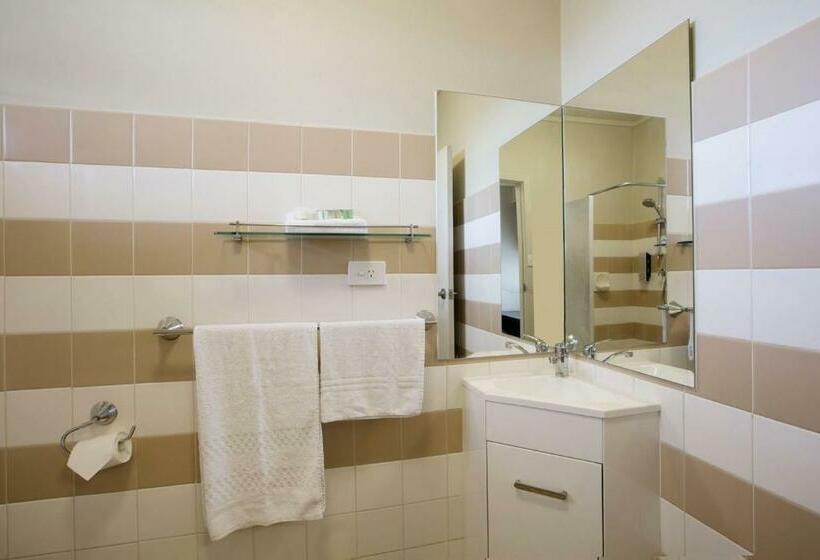 חדר סטודיו סטנדרד, Enfield