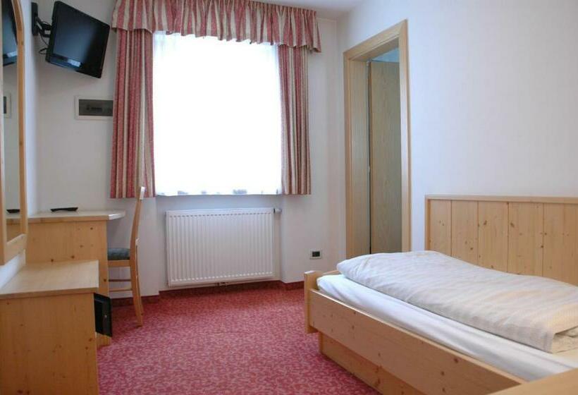 Номер Стандарт Индивидуальный, Falzares