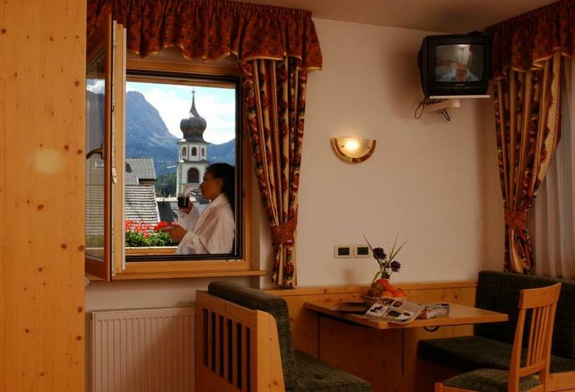 Номер Стандарт с Балконом, Falzares