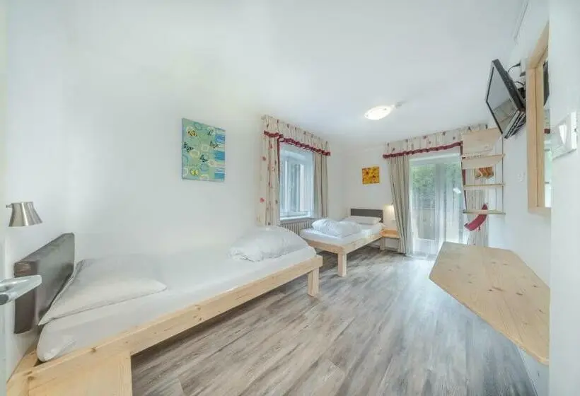 Perhehuone, Garni Hotel Melissa