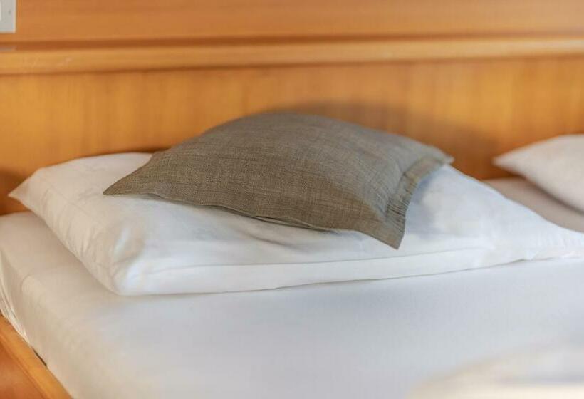 اتاق استاندارد, Garni Hotel Melissa