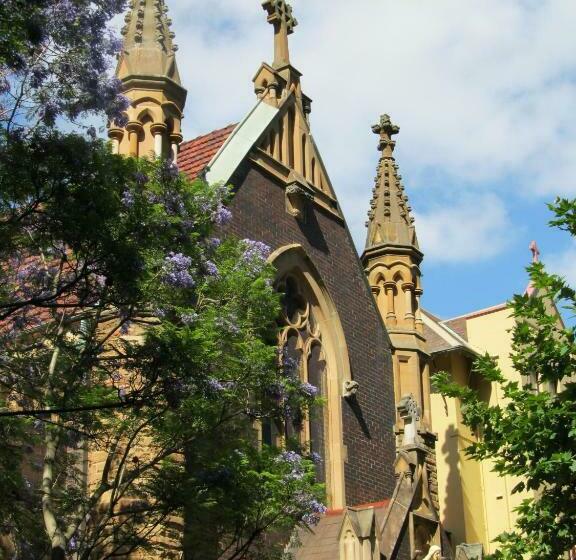 标准间, Mary Mackillop Place