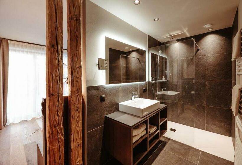 身障者適用スタンダードルーム, Mea Via